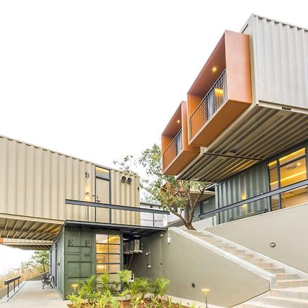 Zostel Plus Panchgani Εξωτερικό φωτογραφία